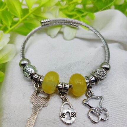 1 Piece Intelligent Elegant Pandora Charm Bracelet with Yellow Beads and Adorable Charms 
