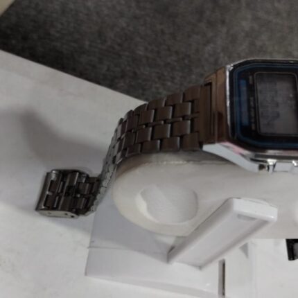 Classic Digital Bracelet Watch – Timeless Retro Style for Men & Women No box